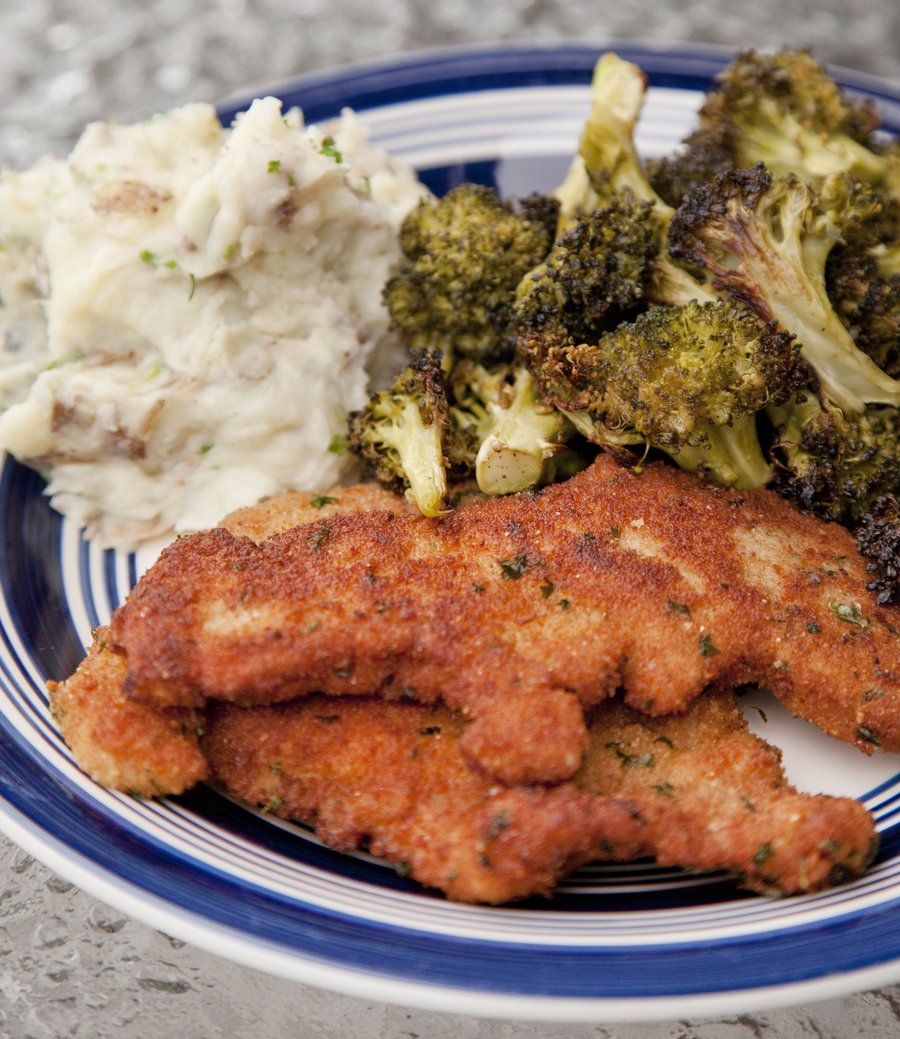 schnitzel and mashy p_11.JPG