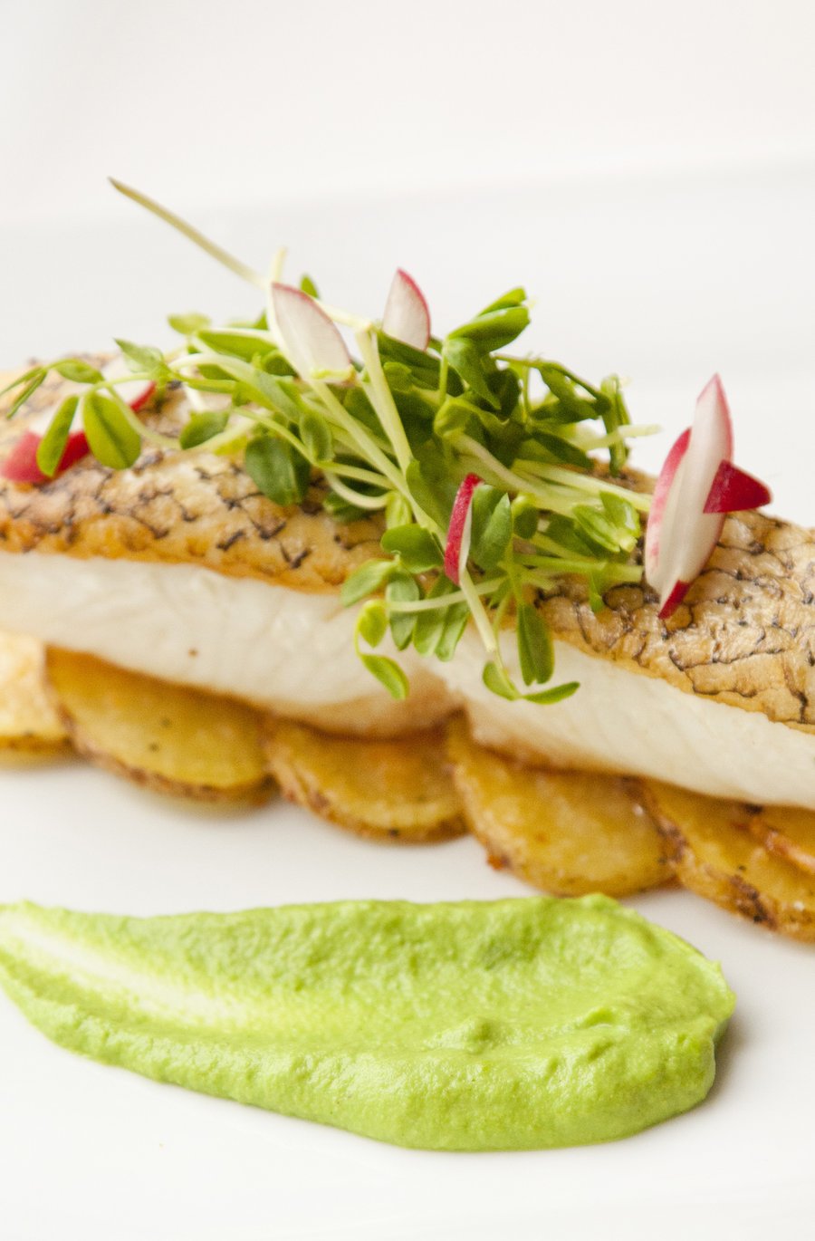 sea bass pea puree_5.JPG
