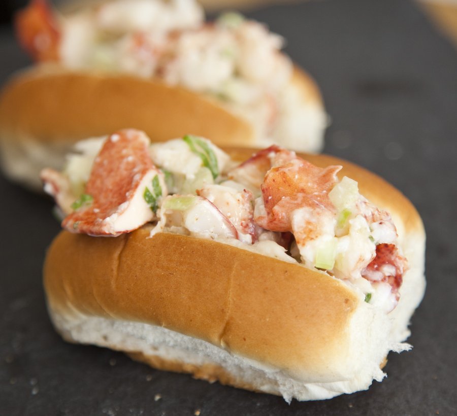lobster rolls_5.JPG