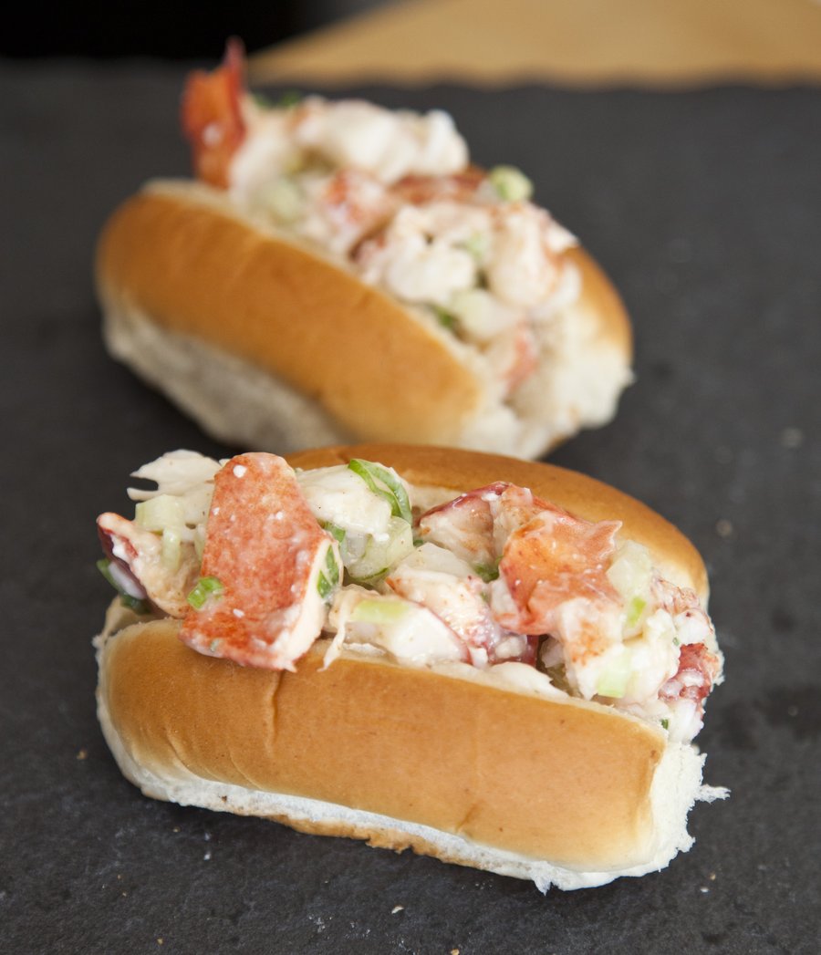 lobster rolls_1.JPG