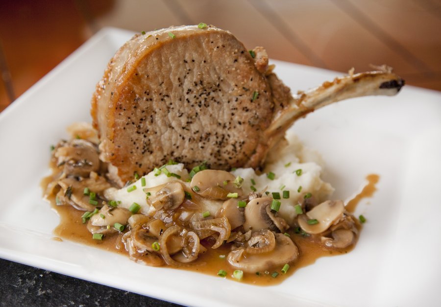 pork chops_1.JPG